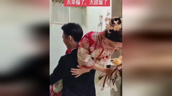 “超级工程”卡哈洛金沙江大桥完成主缆架设