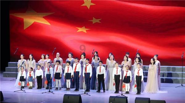 LOL：Aming霞暴力输出豪取五杀 DK2-0轻取BRO