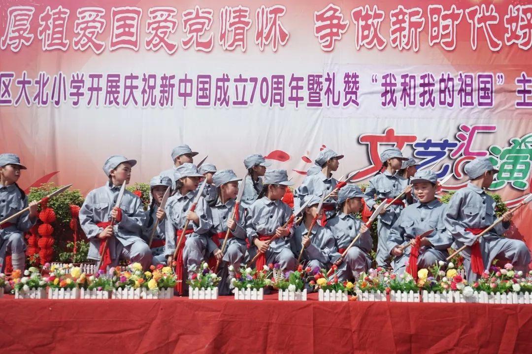 发挥中医药优势服务人民健康