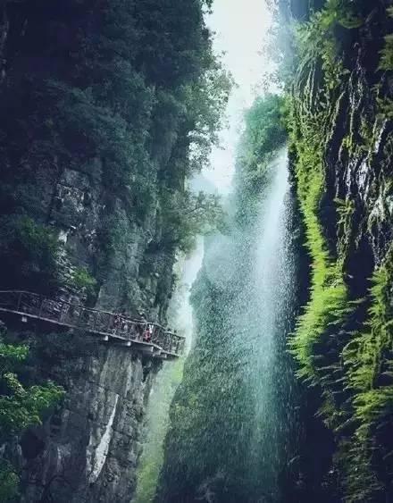 逃离遗弃的建筑5