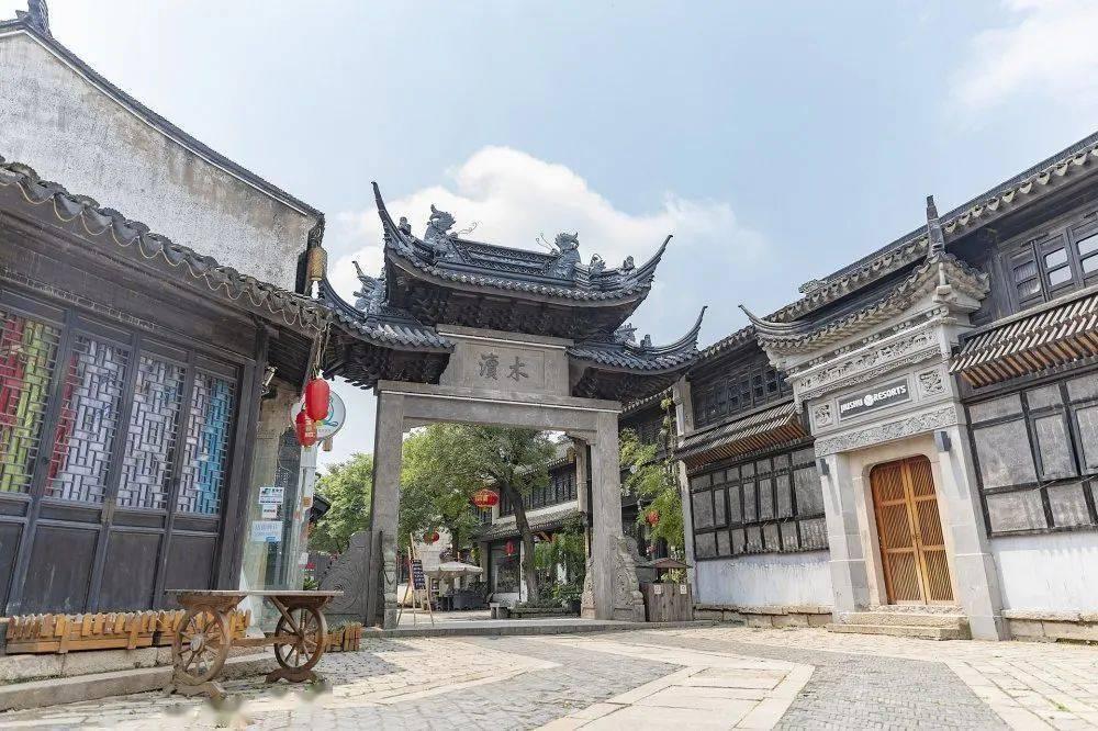 1959年一战士被毒蛇咬伤查不到蛇源，请来季德胜：怀孕的蝮蛇咬的