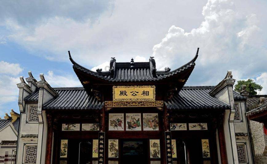 逃离外祖母家